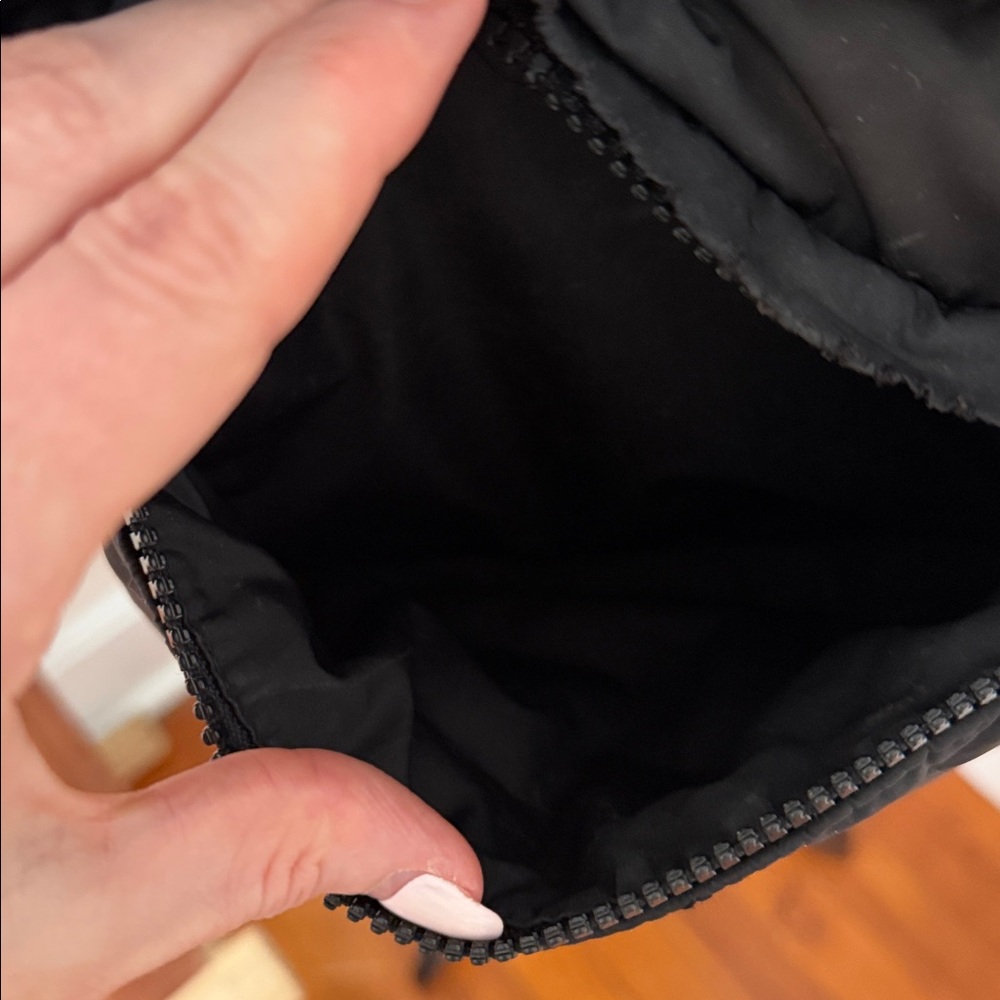 Marc Jacobs Black Quilted Backpack - Picture 5 of 10